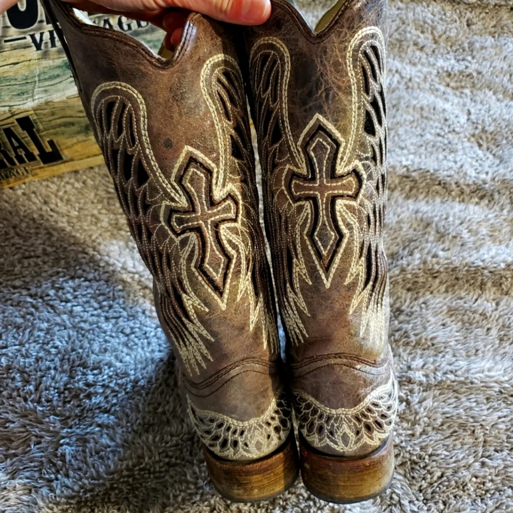 Women's Corral Boots Size 7.5 - Picture 2 of 5